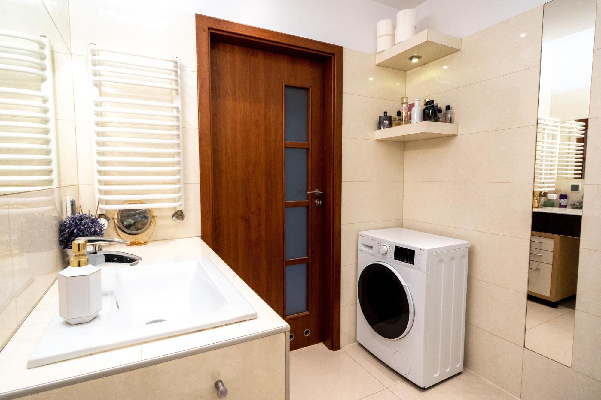 Verona Apartament 115, 69M2, Terrace, Garage كراكوفيا المظهر الخارجي الصورة